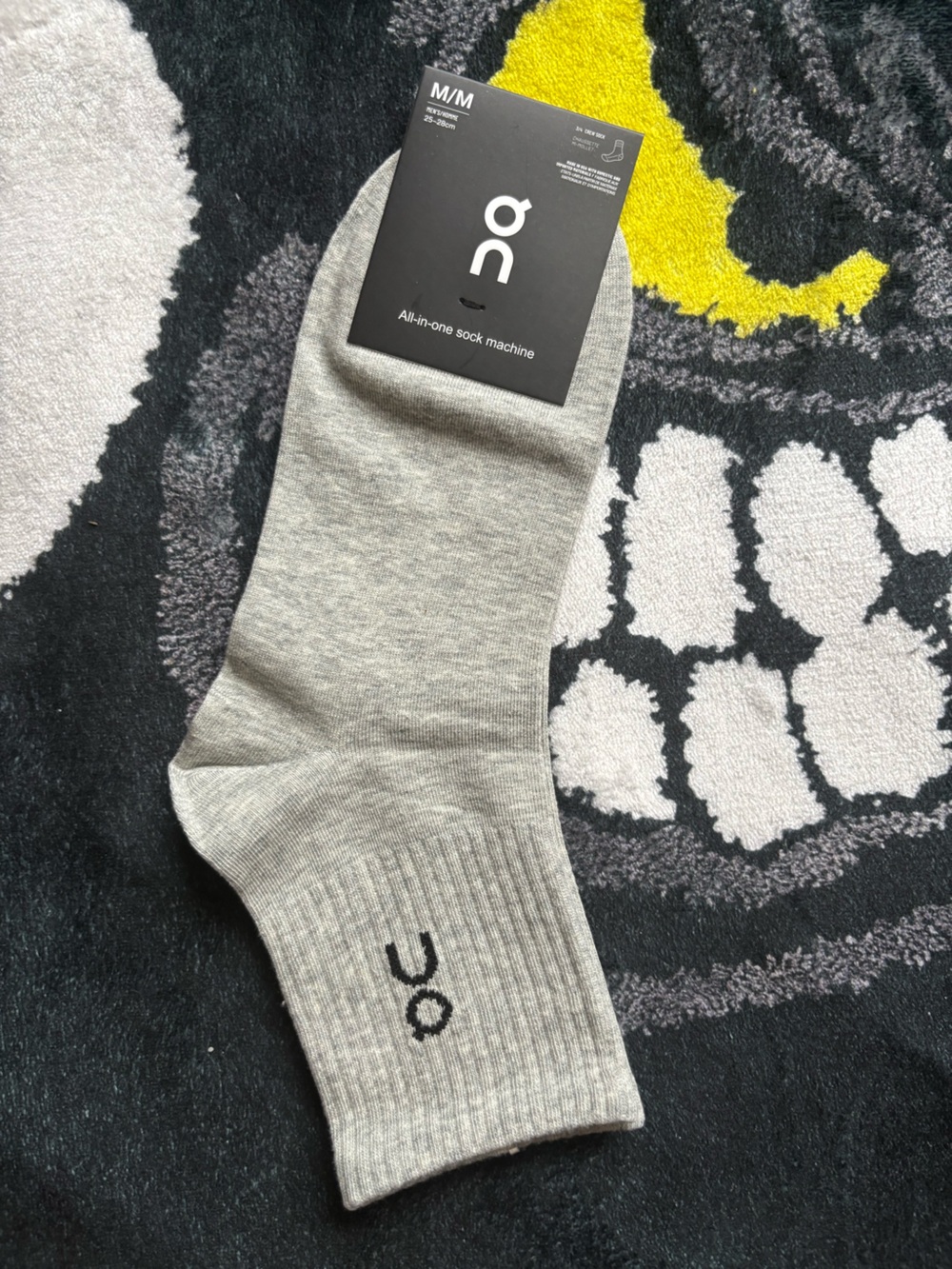 On clouds Performance Light Grey Athletic Socks - Men's